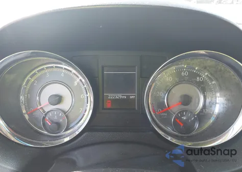 2014 Chrysler Town & Country Touring z USA, uszkodzony, nr VIN 2C4RC1BG1ER397908